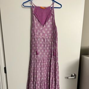 Lovely purple oliphant star maxi dress